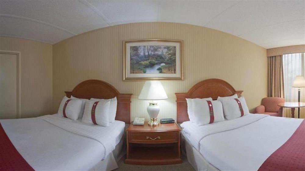 Holiday Inn Middletown Goshen Εξωτερικό φωτογραφία