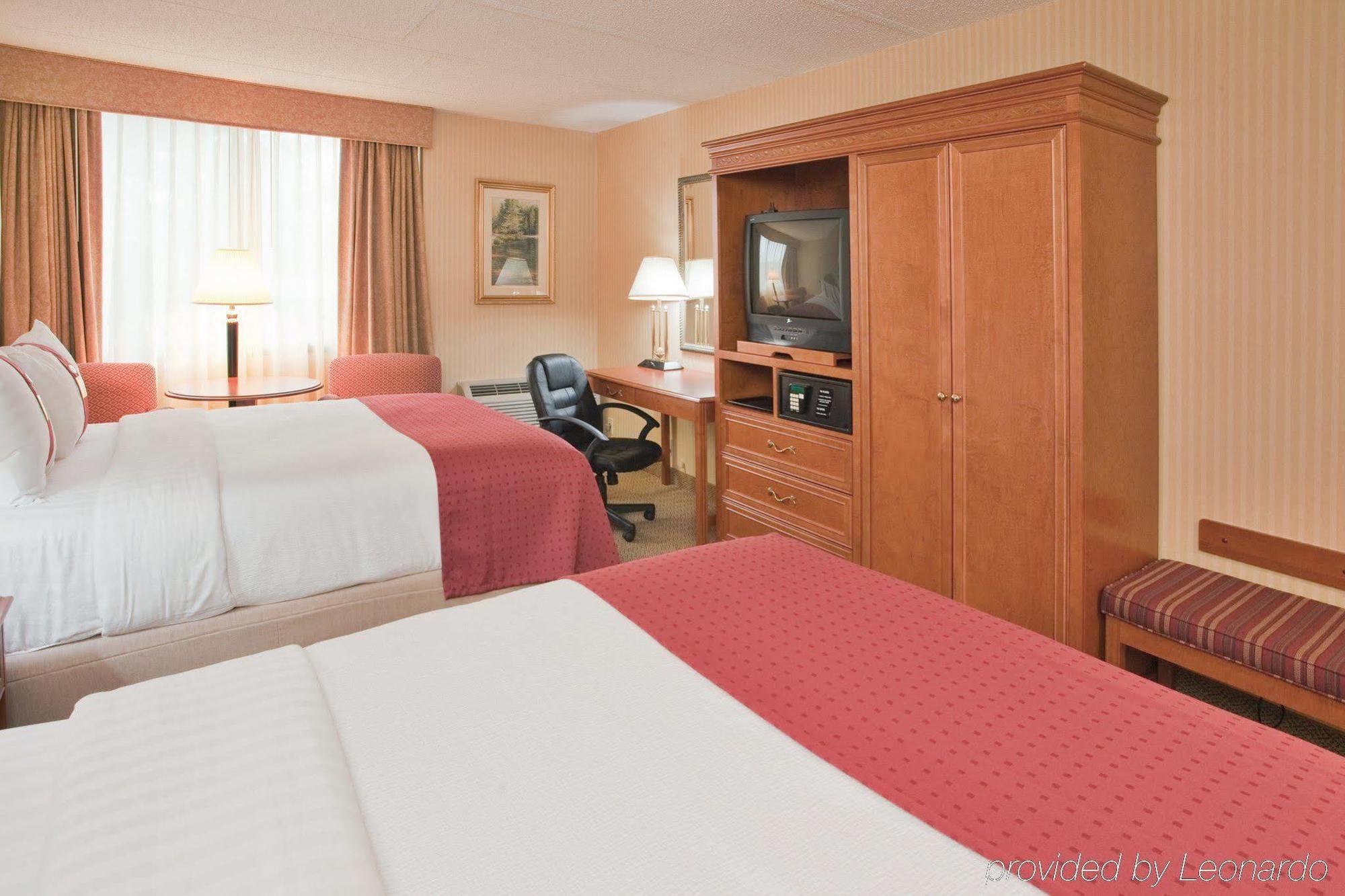 Holiday Inn Middletown Goshen Εξωτερικό φωτογραφία