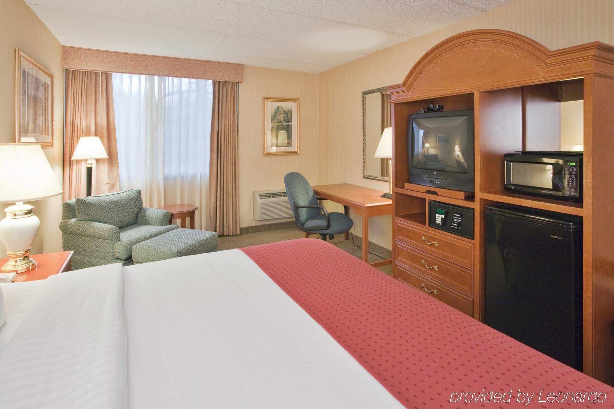 Holiday Inn Middletown Goshen Εξωτερικό φωτογραφία